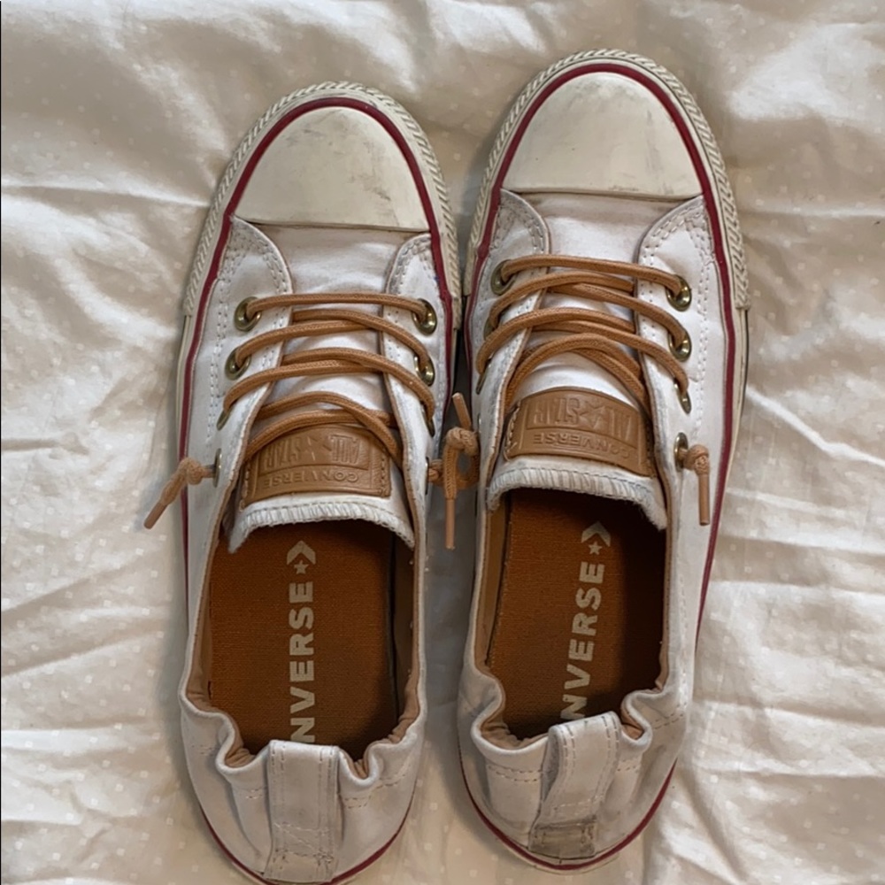 Converse shoreline. White with leather laces